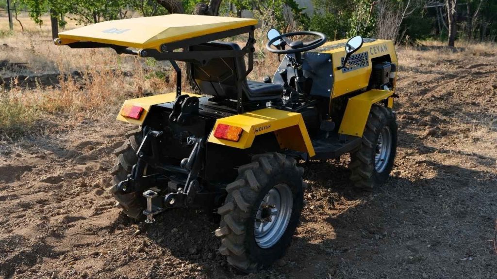 22 HP Benzinli Belden Kırmalı Mini Traktör