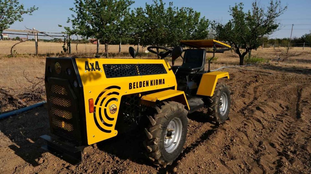 17 HP Dizel Belden Kırmalı Mini Traktör