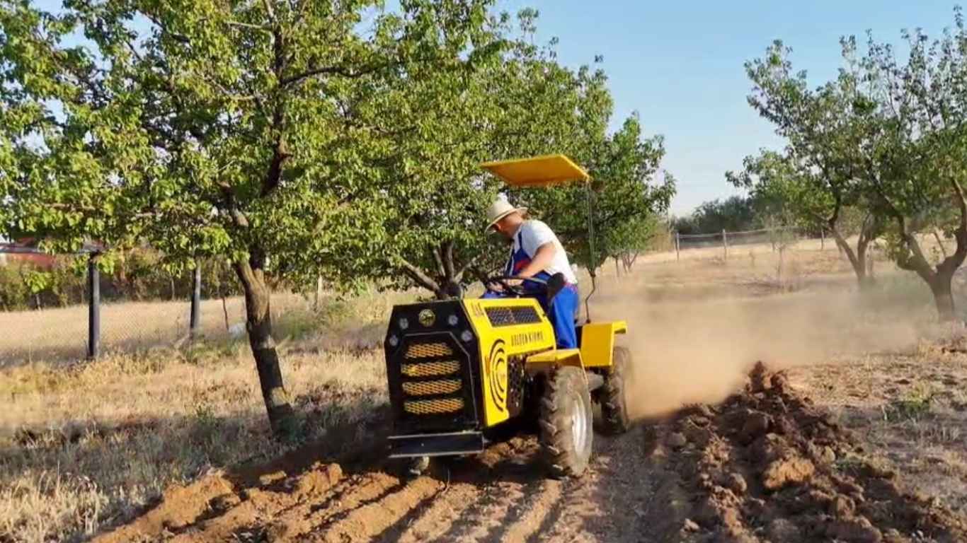 Cevan 18 HP Benzinli Mini Traktör - Görsel 3